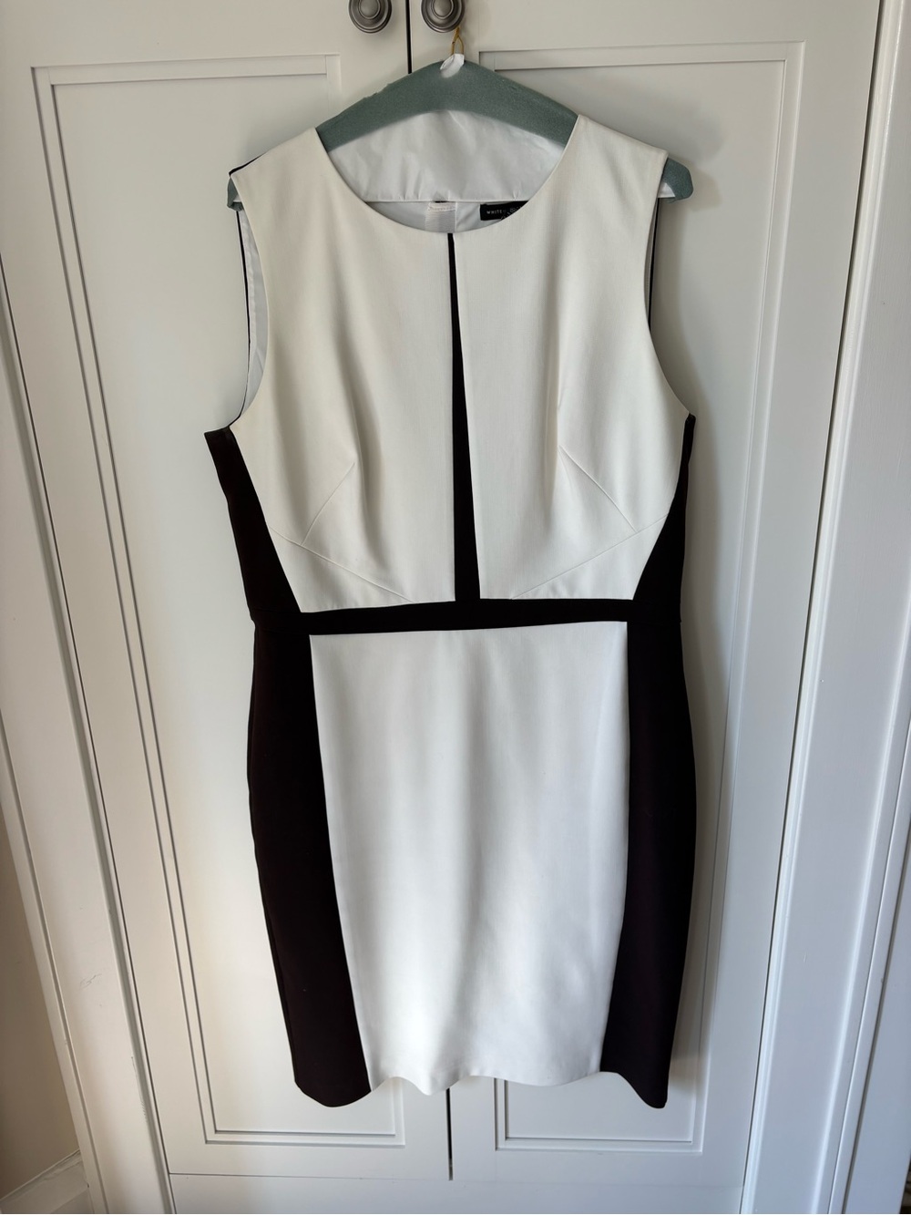 White House Black Market White and Black Colorblock Sheath Dress